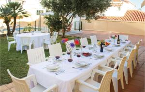 Gorgeous Home In Benalmádena With Wifi