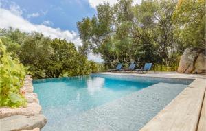 Maisons de vacances Nice Home In Sartene With 3 Bedrooms, Private Swimming Pool And Outdoor Swimming Pool : photos des chambres