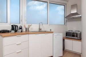 Athens Loft by Phoenix Apartments