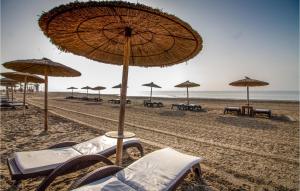 Beautiful Apartment In Los Narejos