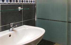 Stunning Home In Fougerolles Du Plessis