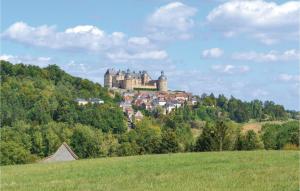 Awesome Home In La-Chapelle-Saint-Jean