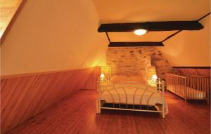 Awesome Home In La-Chapelle-Saint-Jean