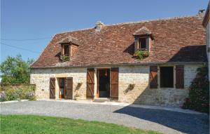 Awesome Home In La-Chapelle-Saint-Jean
