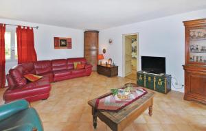 Maisons de vacances Amazing Home In Salernes With Wifi : photos des chambres
