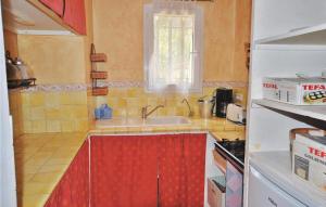 Maisons de vacances Amazing Home In Salernes With Wifi : photos des chambres