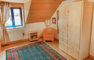 Maisons de vacances 3 Bedroom Lovely Home In Ruffiac : photos des chambres