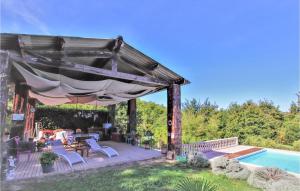 Stunning Home In Saignon