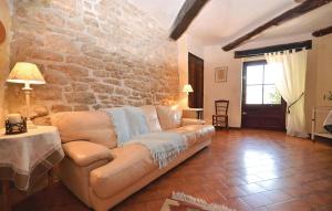 Appartements Awesome home in Bonnieux with 3 Bedrooms : photos des chambres