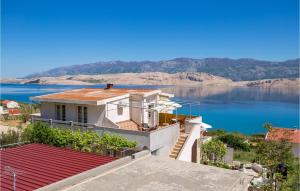 1 Bedroom Lovely Apartment In Bosana 