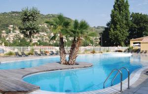 Maisons de vacances Amazing Home In Solies-toucas With 2 Bedrooms, Outdoor Swimming Pool And Heated Swimming Pool : photos des chambres