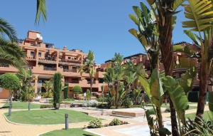 Nice Apartment In Estepona With Sauna