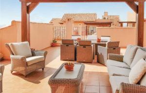 Stunning Apartment In Torre-Pacheco