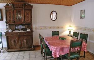 Maisons de vacances Nice home in Hames Boucres with 3 Bedrooms and WiFi : photos des chambres