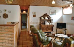 Maisons de vacances Nice home in Hames Boucres with 3 Bedrooms and WiFi : photos des chambres