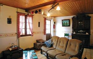 Maisons de vacances Nice home in Hames Boucres with 3 Bedrooms and WiFi : photos des chambres