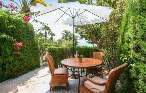 5 Bedroom Nice Home In Santa Pola