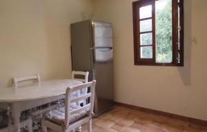 Appartements Nice apartment in Furiani with 2 Bedrooms and WiFi : photos des chambres