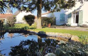 Maisons de vacances Nice Home In La Jonchere With Kitchen : photos des chambres