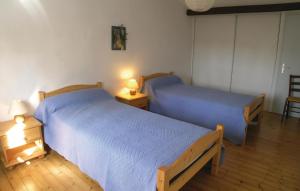 Maisons de vacances Nice Home In La Jonchere With Kitchen : photos des chambres