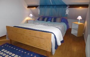 Maisons de vacances 2 Bedroom Amazing Home In Anneville Sur Mer : photos des chambres