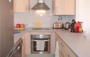 Nice Apartment In Alhama De Murcia