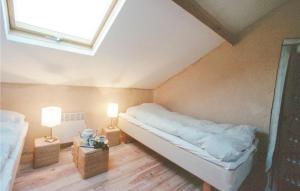 7 Bedroom Stunning Home In Ardentes