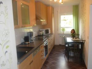 Apartment in Niederehe near the forest