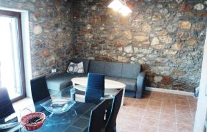 3 Bedroom Lovely Home In Paralio Astros