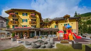 罗莎德利安杰利酒店 - 佩伊奥