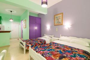 Triple Studio with Balcony room in Ni-Mar Studios & Apartments