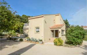 Stunning Home In Pujaut With Kitchen