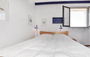 Beautiful Apartment In Le Barcares