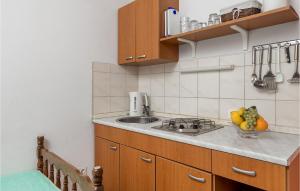 Beautiful Apartment In Bosana With 1 Bedrooms And Wifi