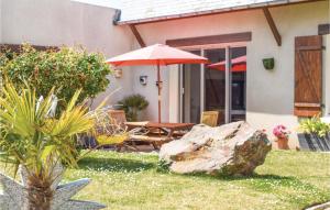 Maisons de vacances Nice home in Santec with 3 Bedrooms and WiFi : photos des chambres