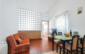 Amazing Apartment In Mandre With Wifi