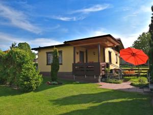 Holiday home near the Schwarza Valley