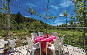 3 Bedroom Gorgeous Home In Kampor 