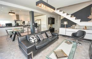 Maisons de vacances 3 Bedroom Awesome Home In Carro : photos des chambres