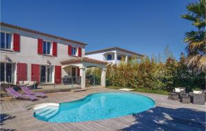 Maisons de vacances Amazing home in Aigues-Mortes with 4 Bedrooms, WiFi and Outdoor swimming pool : photos des chambres