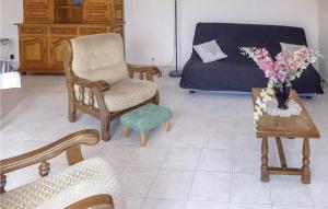 Gorgeous Home In St Marcouf De Lisle