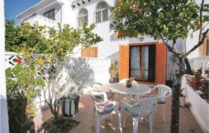 3 Bedroom Amazing Home In Torrevieja