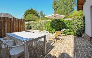 Maisons de vacances Beautiful home in Le Bourg-Dun with 2 Bedrooms and WiFi : photos des chambres