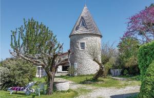 Maisons de vacances Beautiful home in St Palais sur Mer with 2 Bedrooms and WiFi : photos des chambres