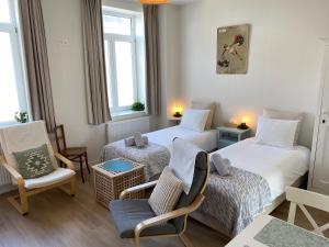 LOGIES-M Comfort Studios Inc Bikes B&B