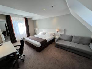 Hotels Holiday Inn Paris-Auteuil, an IHG Hotel : photos des chambres