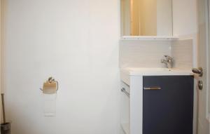 Maisons de vacances Lovely Home In Plevenon Cap Frehel : photos des chambres