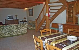 Maisons de vacances 3 Bedroom Amazing Home In Plouha : photos des chambres