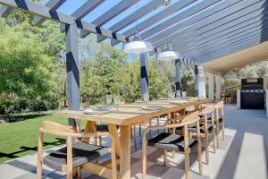 Villa Roca Verde by Slow Villas