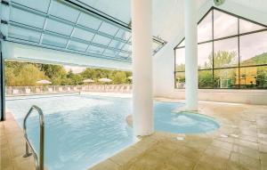 Maisons de vacances Amazing home in Montignac with 2 Bedrooms, WiFi and Indoor swimming pool : photos des chambres